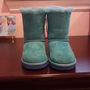 Ugg toddler girls boot